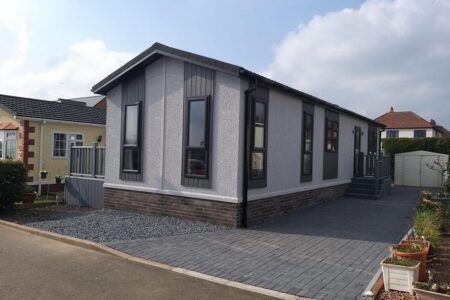 Omar Newmarket: 44×14 Twin Unit