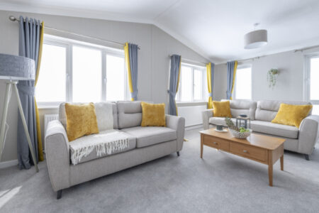 Omar Newmarket<br>36×20